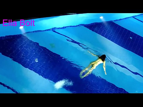❤️ నేను చూడటం ఆపలేను, ELLA BOLT రిసార్ట్ పూల్లో నగ్నంగా ఈత కొడుతూ దొరికిన యువ అందగత్తె ☑ కేవలం పోర్న్ te.rionews.top ❤